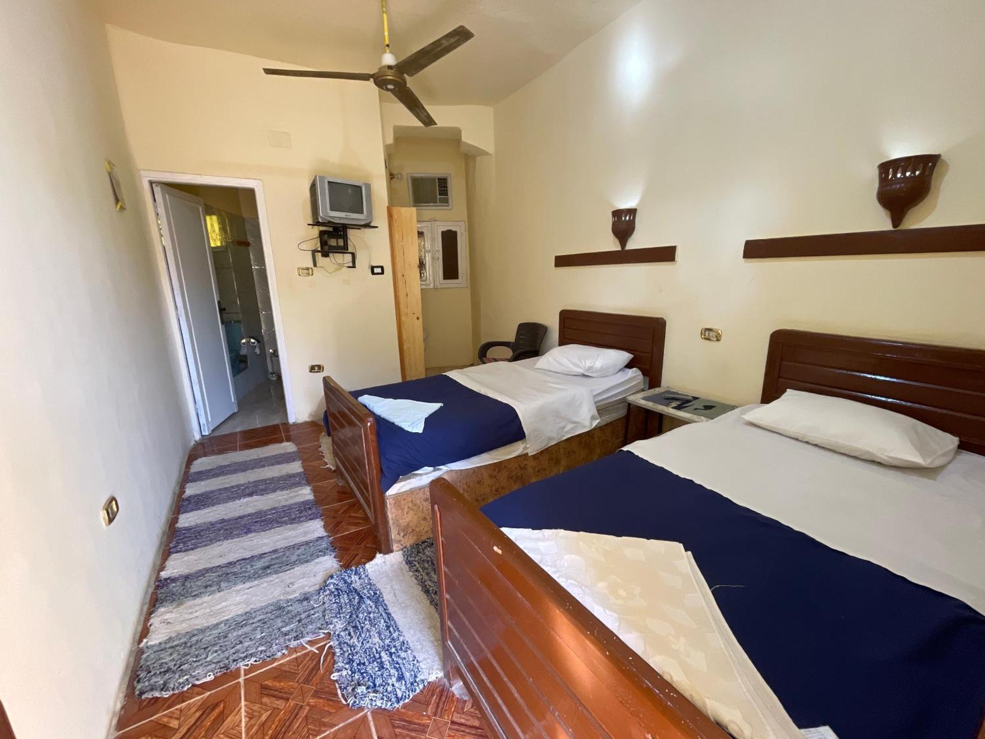 Ahmed Safari Camp Hotel Bawiti Exterior photo