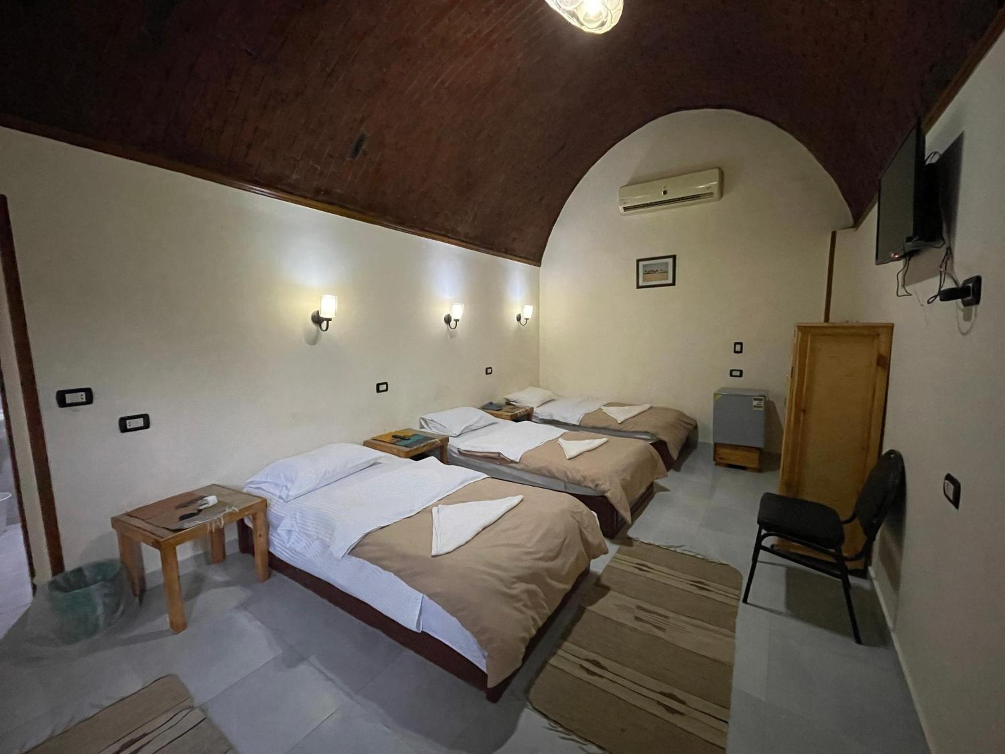 Ahmed Safari Camp Hotel Bawiti Exterior photo